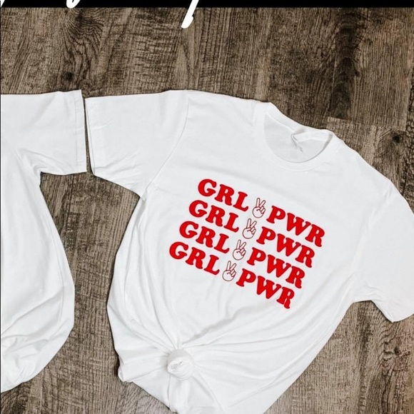 NWOT “GRL✌🏻PWR” shirt sizes small and large - Picture 3 of 3
